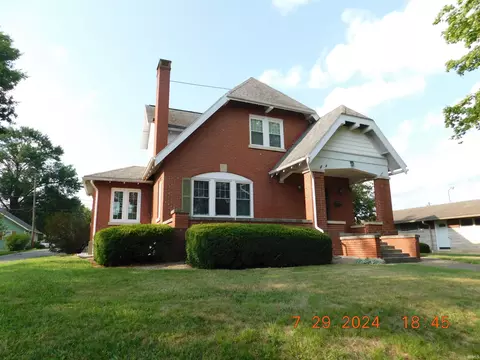 302 E Market St, Salem, IN 47167