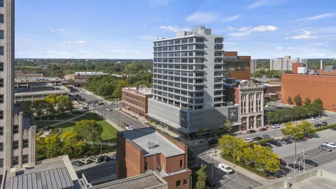 203 E Berry St #1201, Fort Wayne, IN 46802