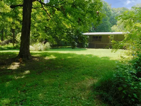 2929 N Thomas Rd, Bloomington, IN 47404 photo 3