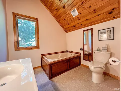 6607 E Division Rd, Mill Creek, IN 46365 photo 26