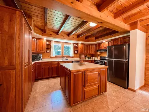 6607 E Division Rd, Mill Creek, IN 46365 photo 11