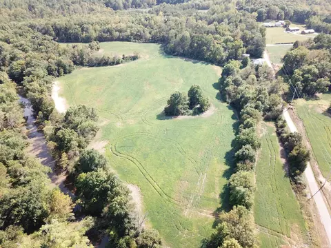 Cr 400 S, Winslow, IN 47598