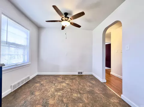922 Macarthur St, Jasper, IN 47546 photo 5