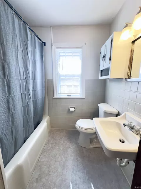 922 Macarthur St, Jasper, IN 47546 photo 10