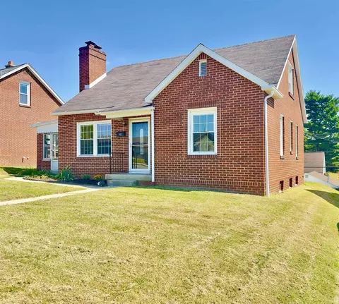 922 Macarthur St, Jasper, IN 47546 photo 22