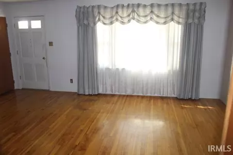 218 Moore Ave, Dunkirk, IN 47336 photo 3
