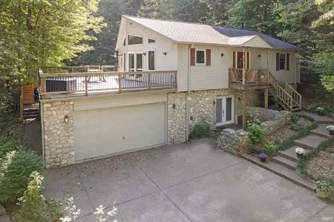 5800 Middle Mount Vernon Rd, Evansville, IN 47712