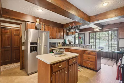 17425 Pencross Dr, Granger, IN 46530 photo 8