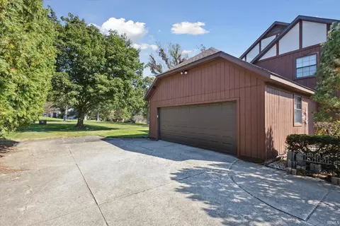 17425 Pencross Dr, Granger, IN 46530 photo 33