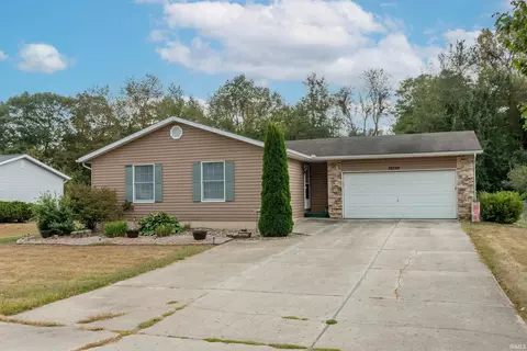 26224 Quail Ridge Dr, Elkhart, IN 46514