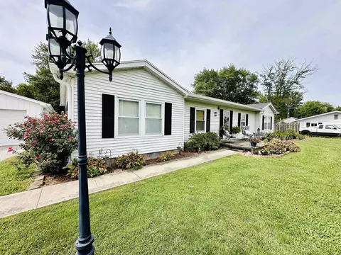 165 Rabbitsville Rd, Mitchell, IN 47446 photo 2