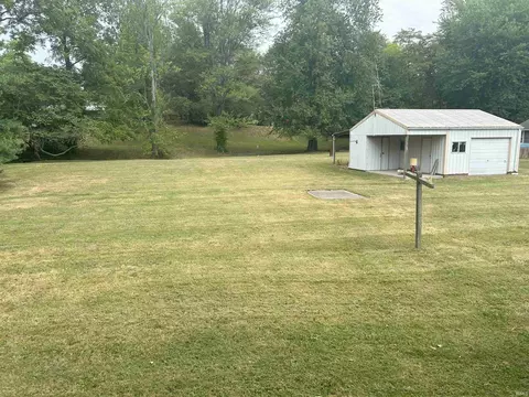 316 E Main St, Odon, IN 47562 photo 10