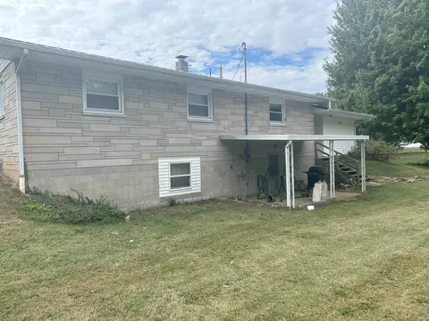 316 E Main St, Odon, IN 47562 photo 4