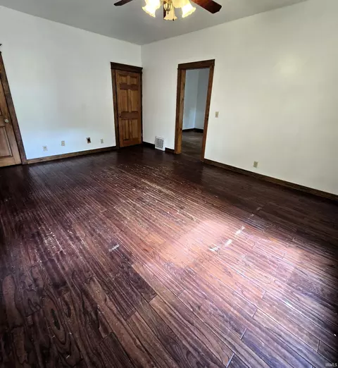 514 E 9th St, Auburn, IN 46706 photo 12