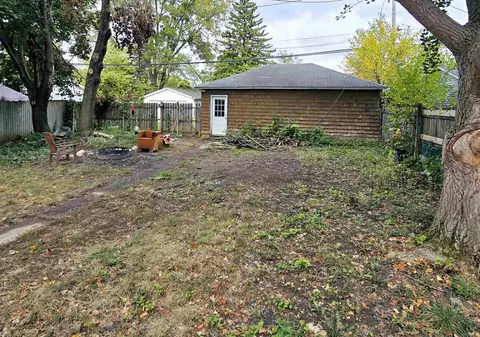 514 E 9th St, Auburn, IN 46706 photo 5