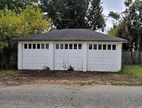514 E 9th St, Auburn, IN 46706 photo 6