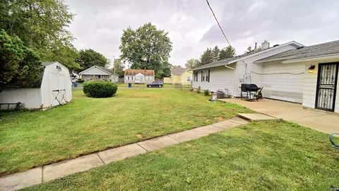 402 E 35th St, Marion, IN 46953 photo 31