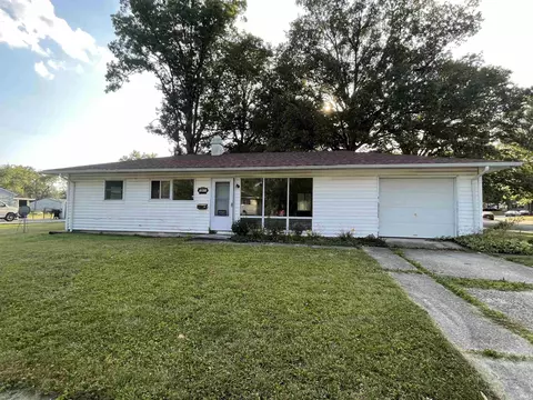 6130 Kent Rd, Fort Wayne, IN 46816