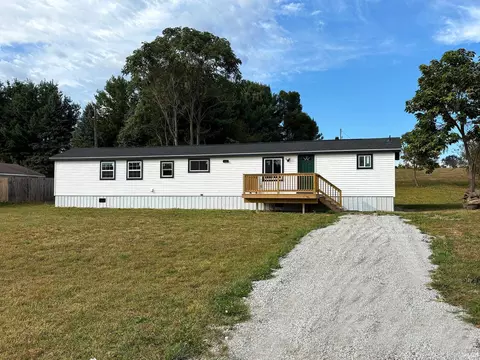 17468 Cindy Trl, Plymouth, IN 46563