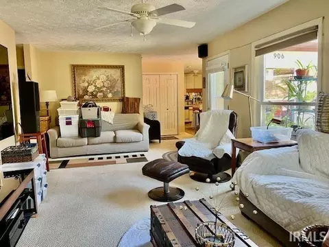 906 E Commons Dr, Bloomington, IN 47401 photo 3