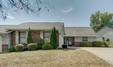 1104 E Jamie Ln, Bloomington, IN 47401