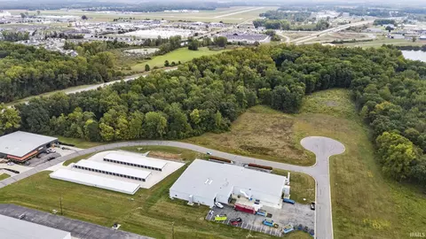 910 Executive Dr, Warsaw, IN 46580