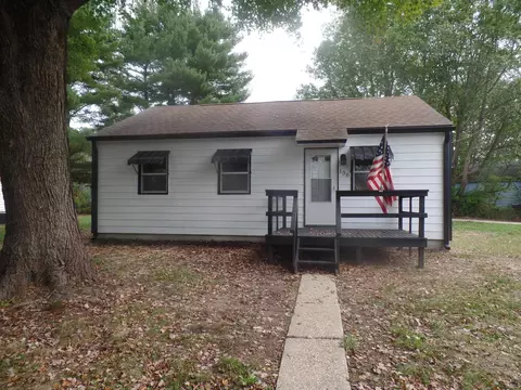 138 Larrimer St, Crane, IN 47522