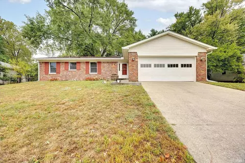 4431 E Cambridge Ct, Bloomington, IN 47408
