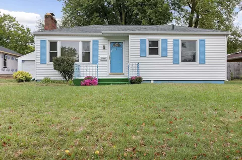 1542 E Beardsley Ave, Elkhart, IN 46514
