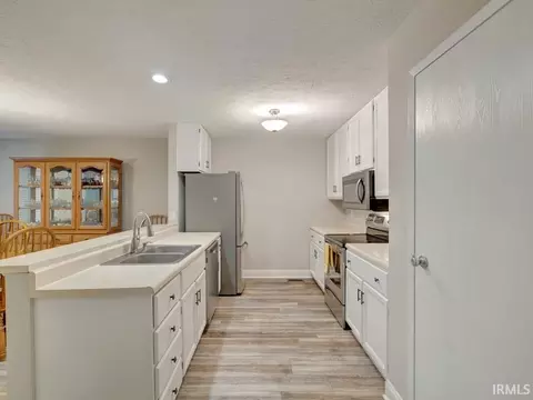 731 E Waterloo Ct, Bloomington, IN 47401 photo 14