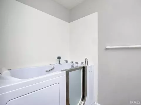731 E Waterloo Ct, Bloomington, IN 47401 photo 23