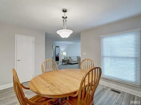 731 E Waterloo Ct, Bloomington, IN 47401 photo 11