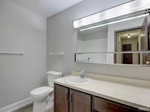 731 E Waterloo Ct, Bloomington, IN 47401 photo 22