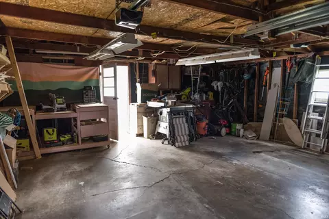 815 E Walnut St, Greentown, IN 46936 photo 21