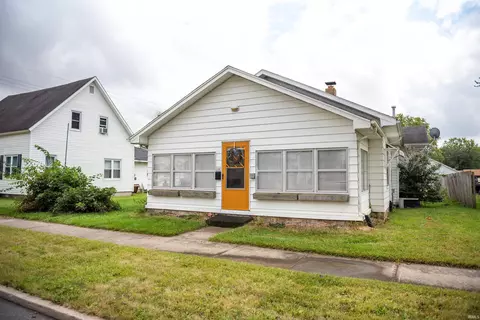 815 E Walnut St, Greentown, IN 46936 photo 2