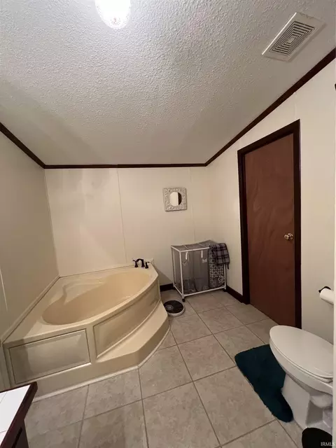 499 E 100 N Rd, Wabash, IN 46992 photo 9