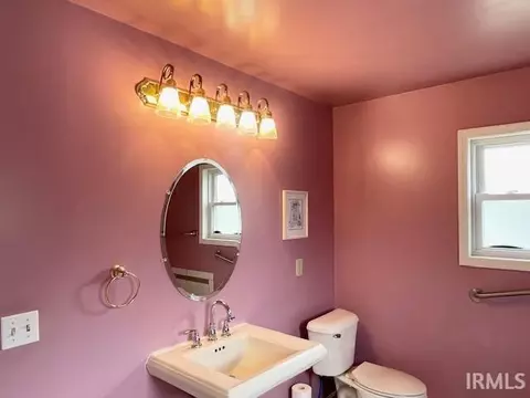 386 E 5th St, Peru, IN 46970 photo 10