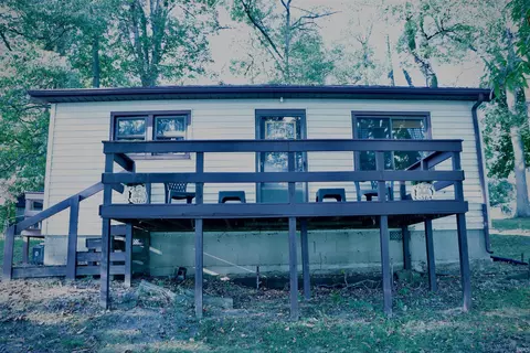 3633 S Bruner Rd, Warsaw, IN 46580