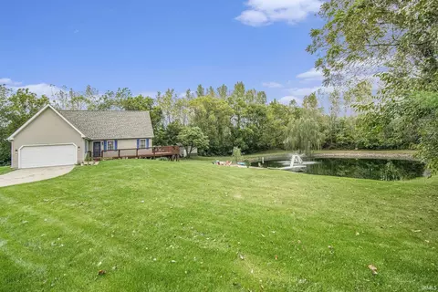 2936 S Country Club Rd, Warsaw, IN 46580