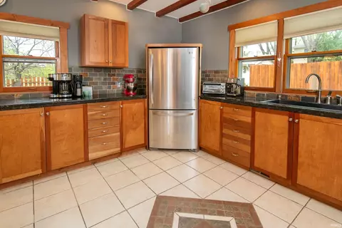 803 E Grimes Ln, Bloomington, IN 47401 photo 10