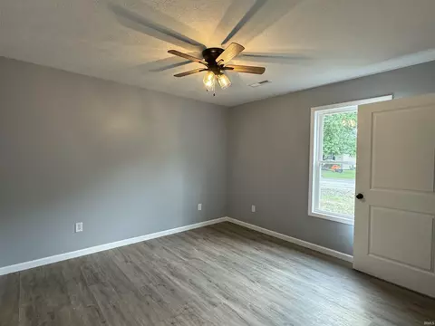 315 Hel Mar Dr, Mitchell, IN 47446 photo 7