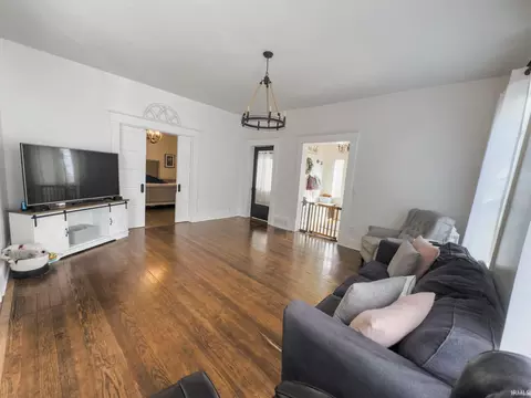 702 E Main St, Greentown, IN 46936 photo 12