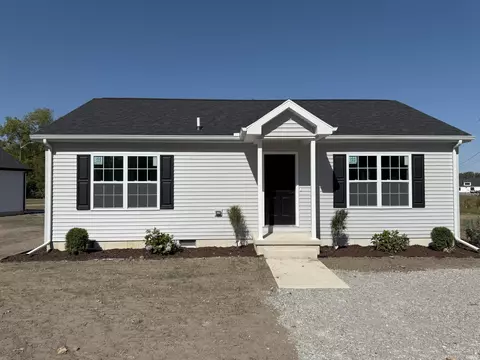 710 E 4th St, Rochester, IN 46975