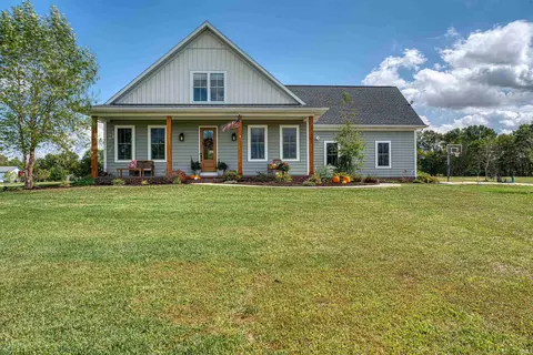 3116 Pigeon Valley Rd, Boonville, IN 47601