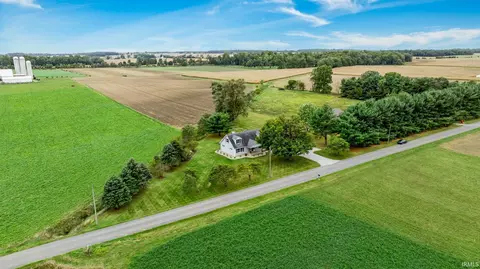 7167 17th Rd, Argos, IN 46501 photo 3