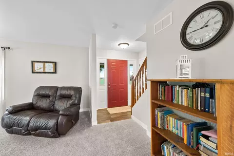 7167 17th Rd, Argos, IN 46501 photo 5