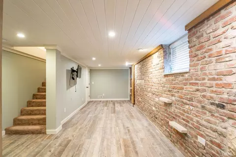 803 E 1st St, Bloomington, IN 47401 photo 25