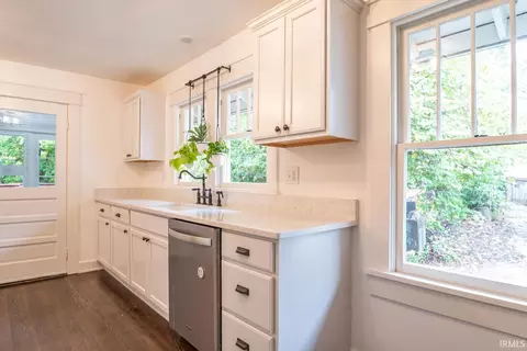 803 E 1st St, Bloomington, IN 47401 photo 13