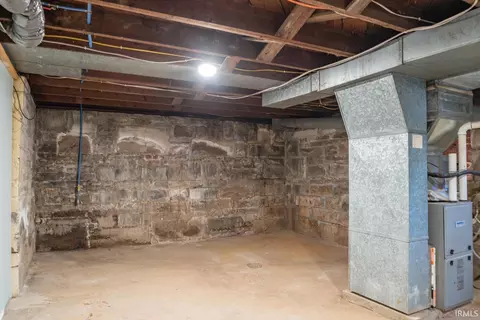 803 E 1st St, Bloomington, IN 47401 photo 34