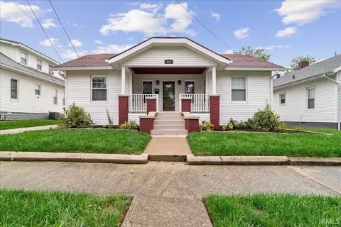634 E State St, Princeton, IN 47670 photo 1